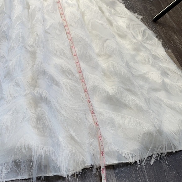 White Sleeveless Formal Prom Dress - Picture 15 of 16